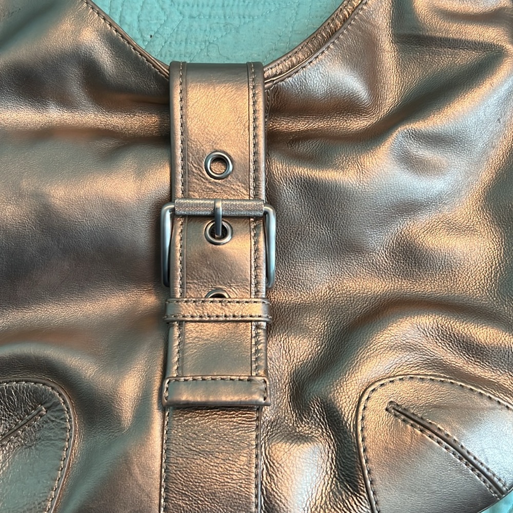 EUC Michael Kors shoulder bag.